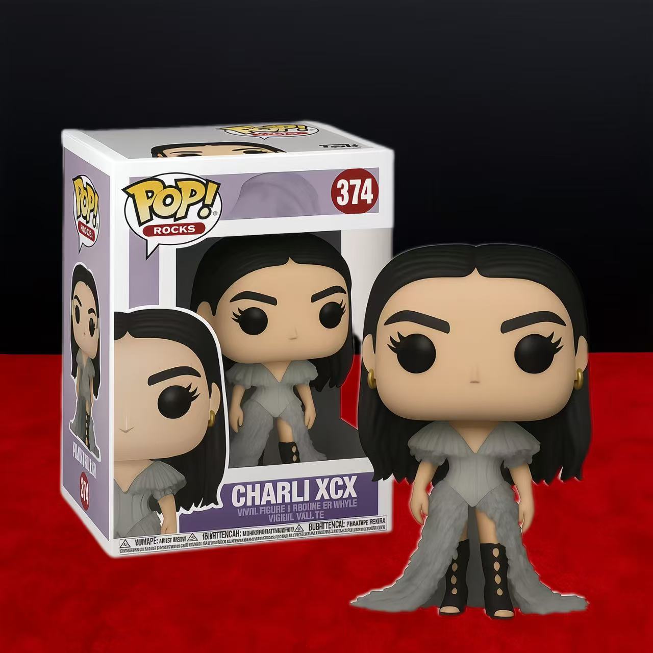 🎶– Charli XCX “Red Carpet Edition”-e